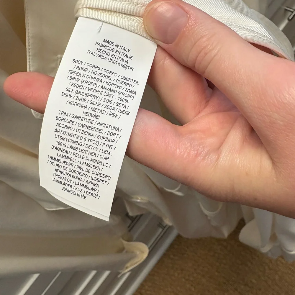 100% Silk Trench Coat - Picture 7 of 7